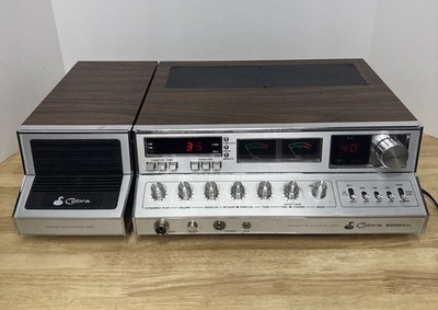 Cobra 2000 GTL CB Radio With Speaker - Powers On - Untested - Nice Condition
