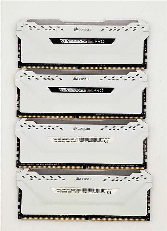 Corsair Vengeance RGB PRO 32GB (4x8GB) DDR4 3200MHz