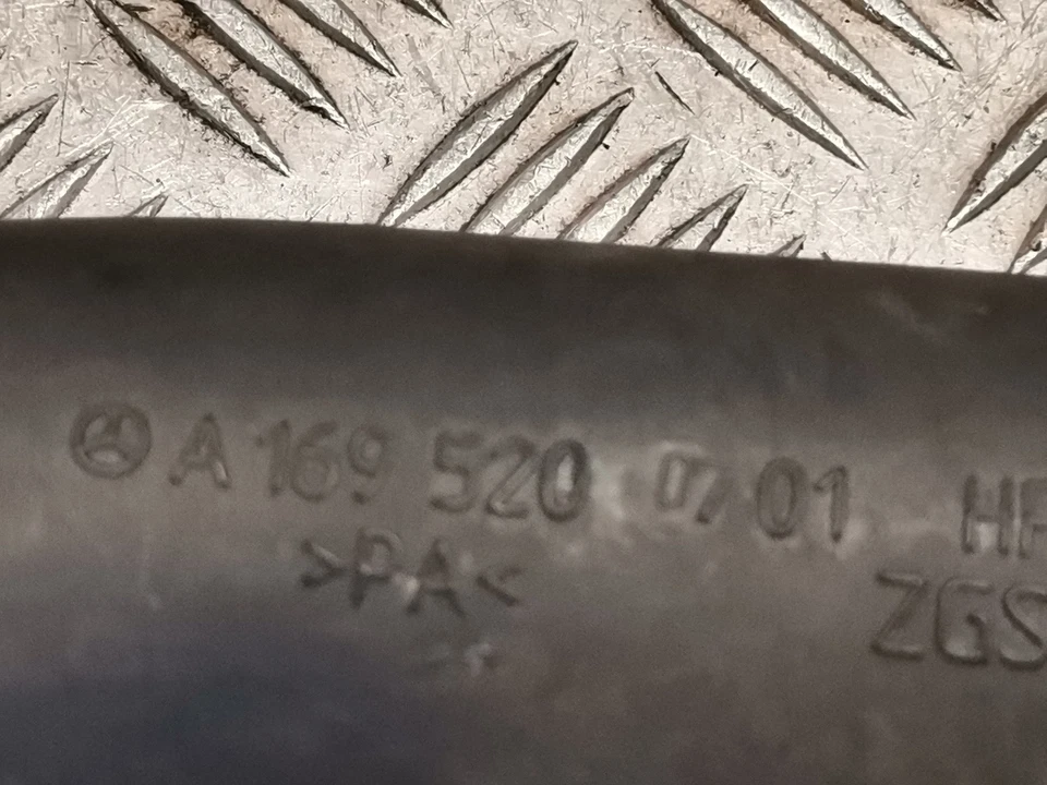 MERCEDES-BENZ B 200 CDI W245 Air Intake Hose Pipe 1695200701 — 第 4/4 张图片