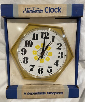 Vintage Sunbeam Wall Clock 881-83 Folly MFA Gold Hexagon Shape. Original Package