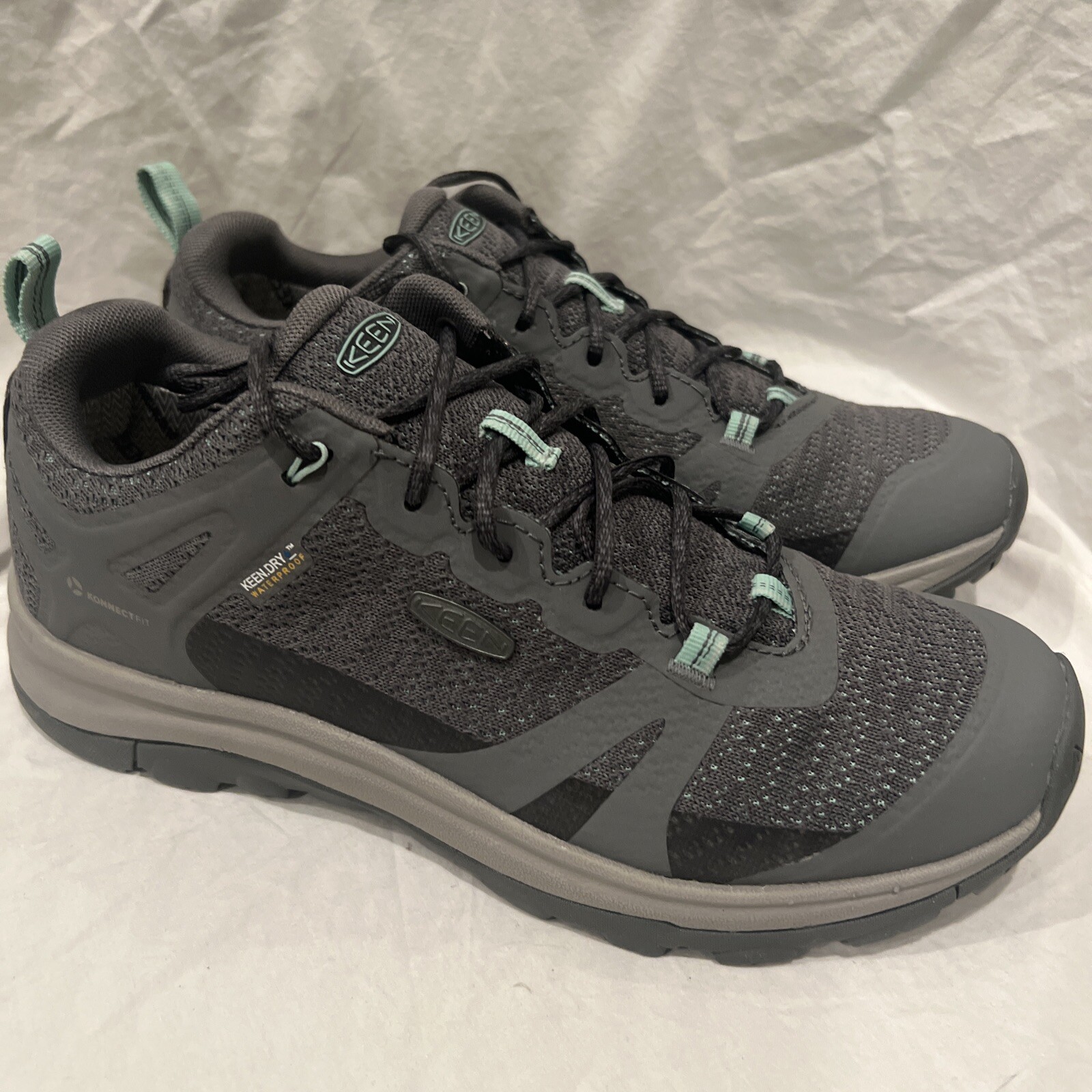 NUOVE sneaker da trekking basse impermeabili Keen Terradora 2 da donna taglia 6
