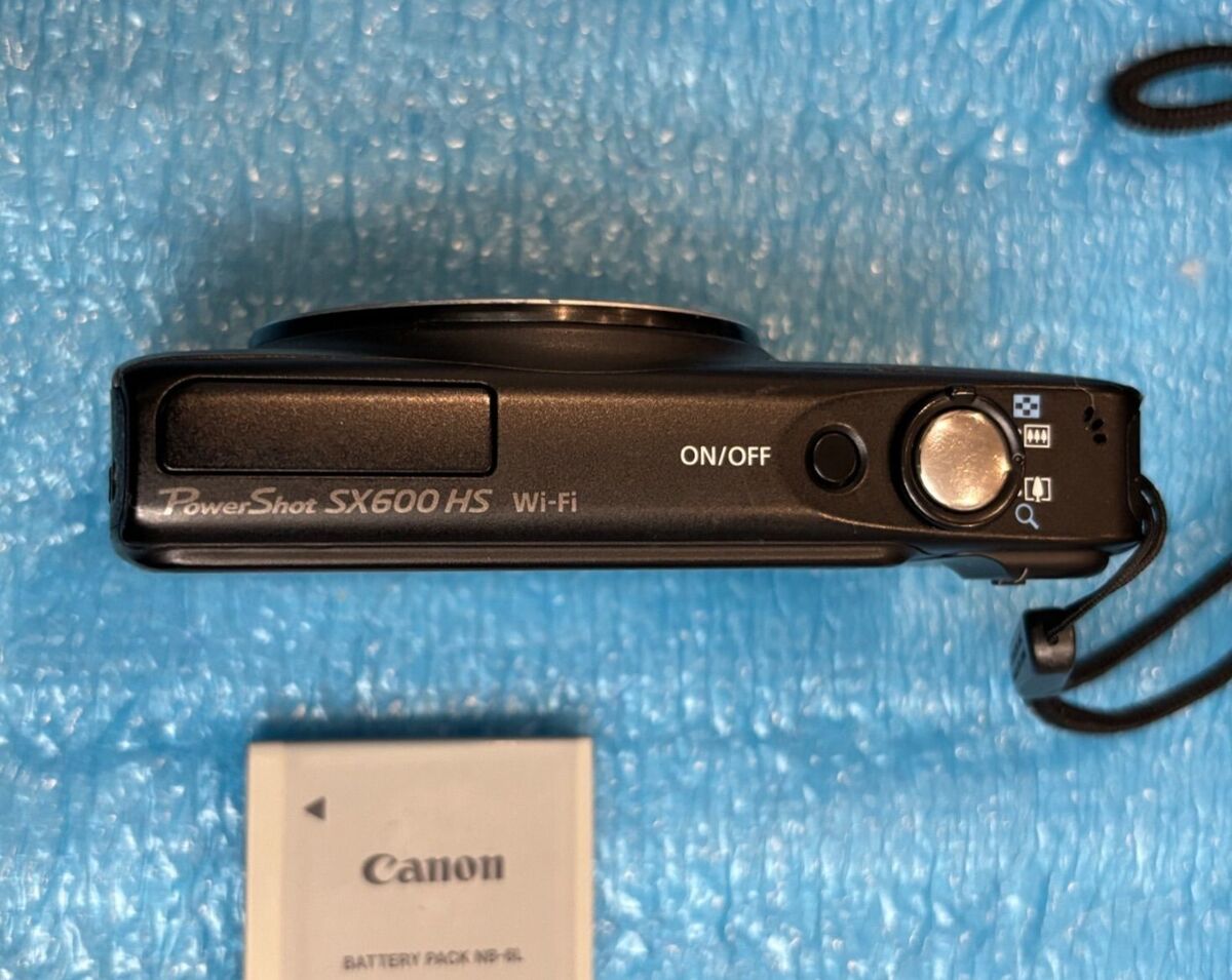 Canon PowerShot SX600 HS Black 16.0MP 18x Zoom Compact Canon PowerShot SX600 HS Black 16.0MP 18x Zoom Compact