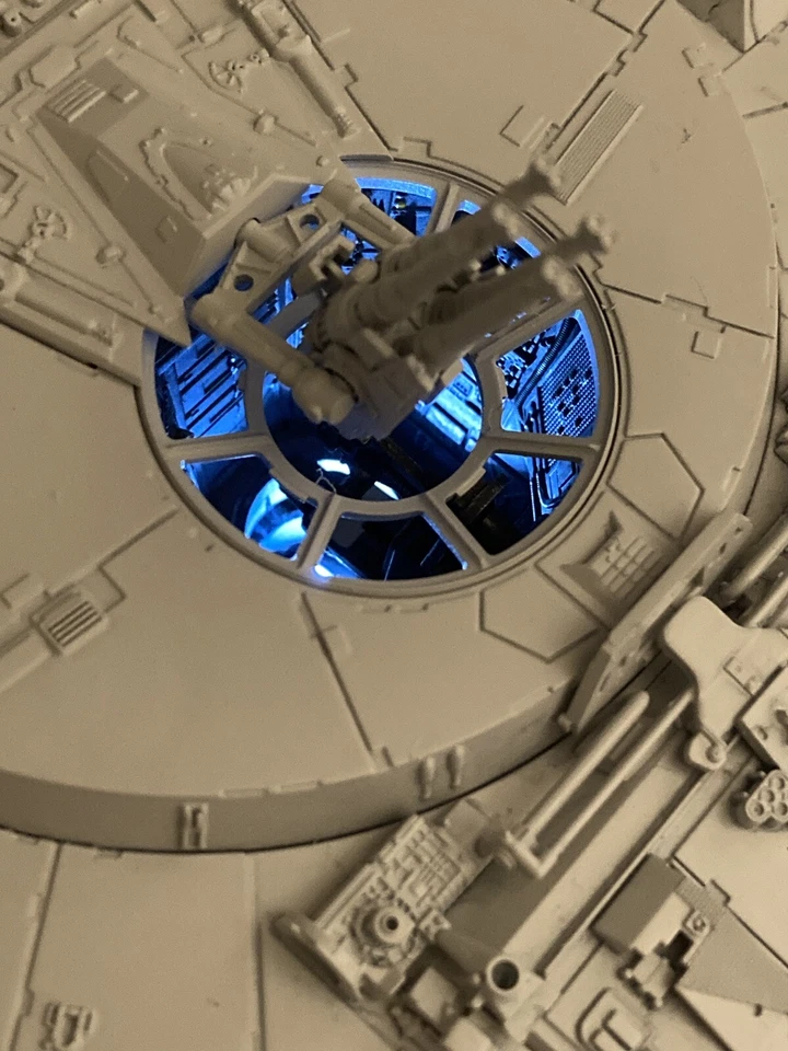 LED LIGHTING KIT ONLY for Bandai Perfect Grade 1/72 Star Wars Millennium Falcon - Image 4 of 4