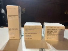 *HOT ITEM* Lot Of 3!…Triple Repair ! Hyaluronic Acid !& Vitamin C !! *HOT DEAL*