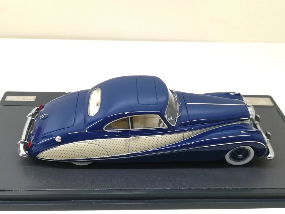 MATRIX 1:43 - DAIMLER DE36 Blue Clover Hooper - 1953 - Immagine 4 di 4