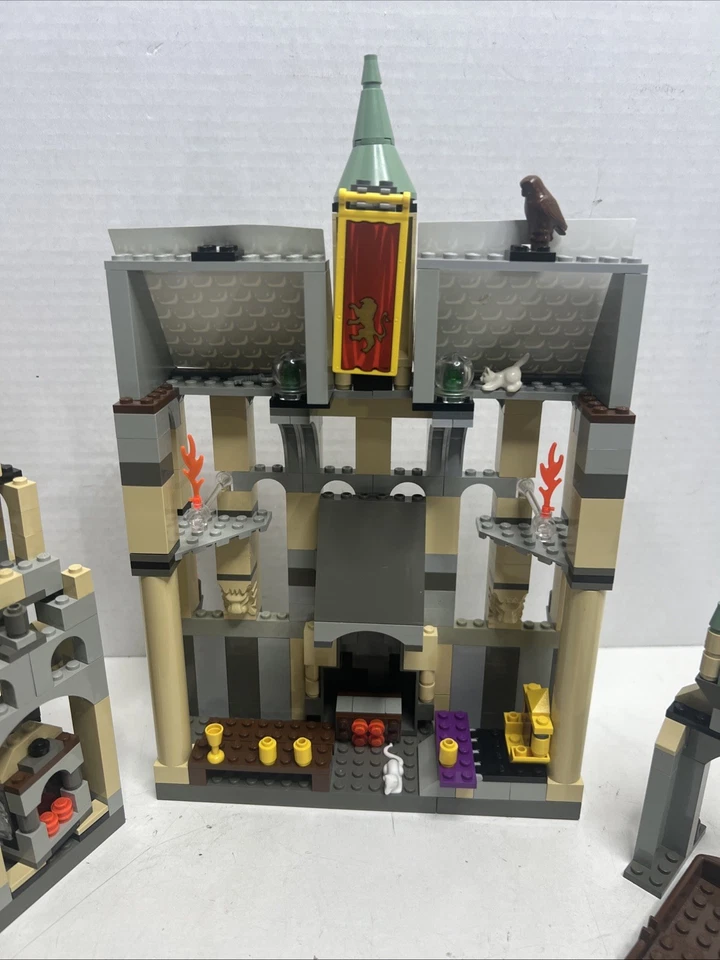 Lego Harry Potter 4709 Castillo de Hogwarts incompleto (con manual) sin figuras Foto 3 de 4