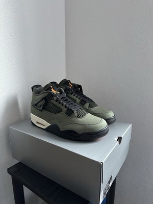 Air Jordan 4 x Undefeated