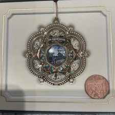 THE WHITE HOUSE HISTORICAL ASSOCIATION 2005 CHRISTMAS TREE ORNAMENT