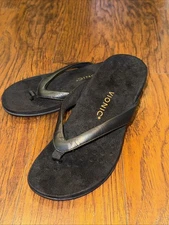 VIONIC Women's Dillon Toe Post Sandal - Black Leather Size 8.5
