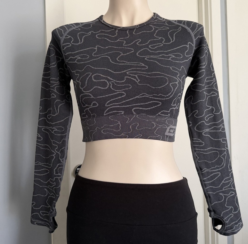 Echt Arise Charcoal Camo Cropped Top Sz L Long Gym Wear Athletic Thumb Holes Gc 
