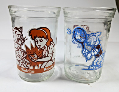 Vintage 1990's Set of 2 Warner Bros Tom & Jerry 8oz Welch s Juice Glasses