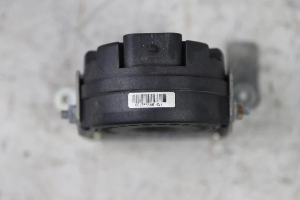 Сирена противоугонная сигнализация Maserati Ghibli Levante 14-22 6700017230 от оригинального производителя - Изображение 2 из 4