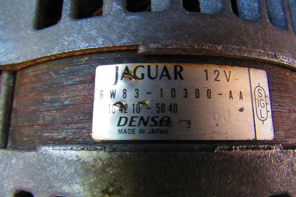2003-2009 JAGUAR XJ8 XJR VANDEN PLAS XJ XK генератор переменного тока DENSO OEM Б/У  - Изображение 3 из 4