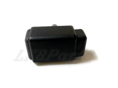 Used Land Rover Discovery Glovebox Latch & Lock Button – Black, Direct Fit FNC100080L