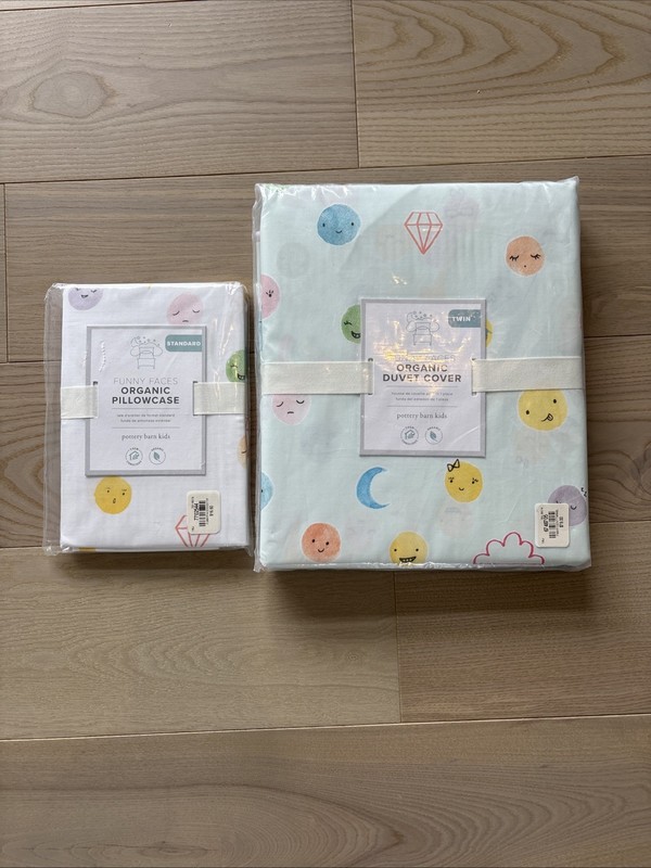 Pottery Barn Kids Funny Faces Twin Duvet Cover and Sham