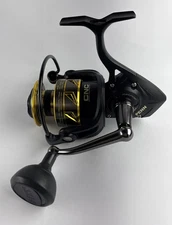 PENN Battle III 5000 Spinning Fshing Reel BTLIII5000 5.6:1 Gear Ratio Black Gold thumbnail 2