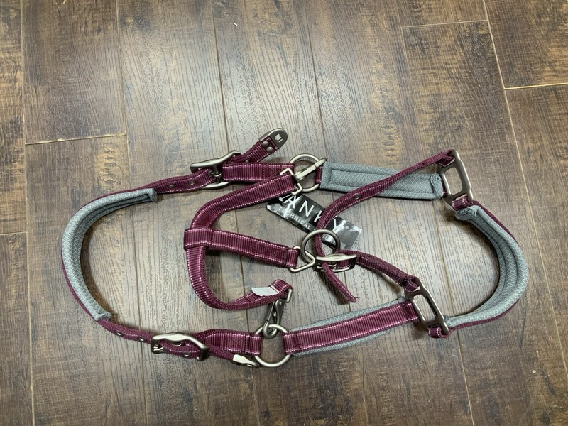 New ANKY Mesh Chic Horse Halter Full Size Bordeaux Gray Padded Adjustable