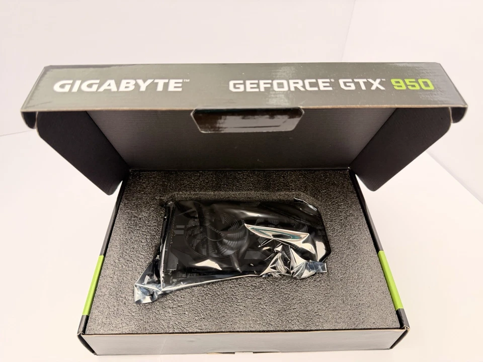 **Brand NIB** GIGABYTE GeForce GTX 950 2GB GDDR5 GV-N950WF2OC-2GD - Image 4 of 4
