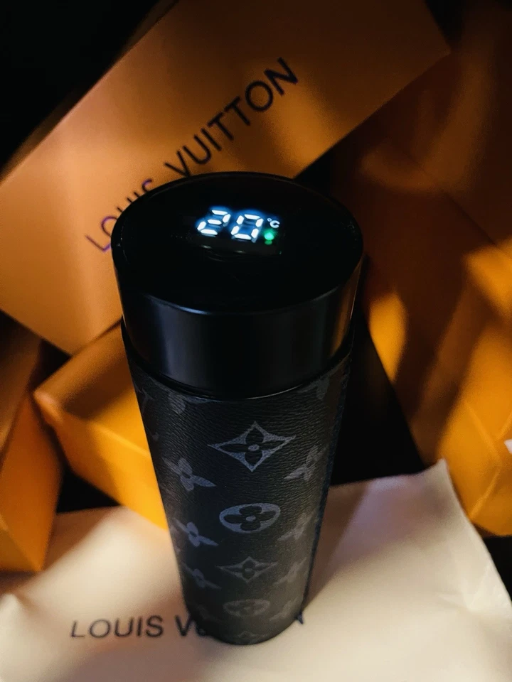 botella de agua, lujo Foto 2 de 2