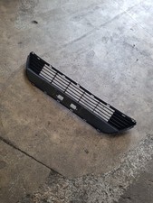 FRONT BUMPER LOWER RADIATOR GRILL 53112-05090 FOR TOYOTA AVENSIS T27 2013-2018