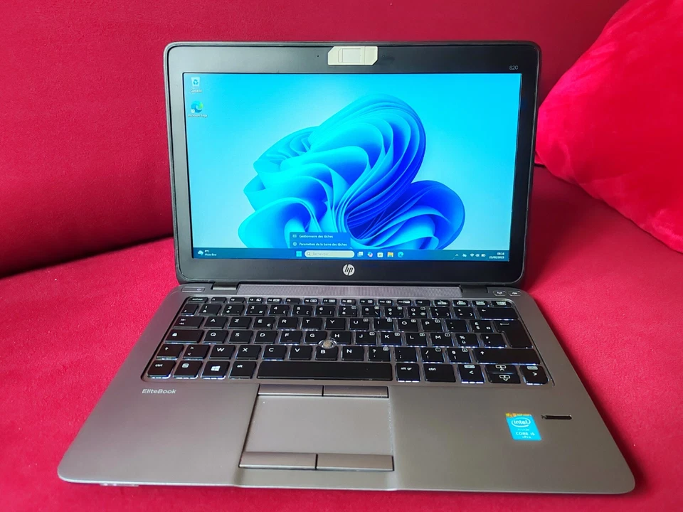 HP EliteBook 820 G2 · i5-5300U · 16GB · 240GB, photo 1 sur 5