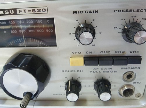YAESU FT-620 6m pasmo dedykowany nadajnik-odbiornik z pudełkiem Ham radio potwierdzone zasilaniem - Zdjęcie 4 z 10