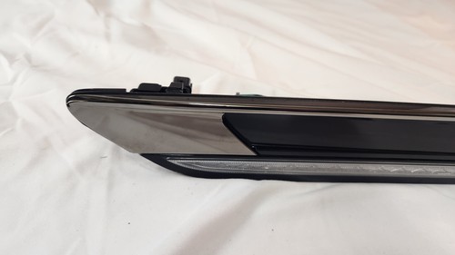 2022-2024 GENESIS G80 LEFT DRIVER UPPER SIDE MARKER LIGHT OEM TURN SIGNAL LAMP - Picture 3 of 21