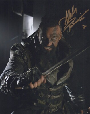 ALEKS PAUNOVIC in THE 100 as Gustus. In Pers. COA. 10''x8'' #836