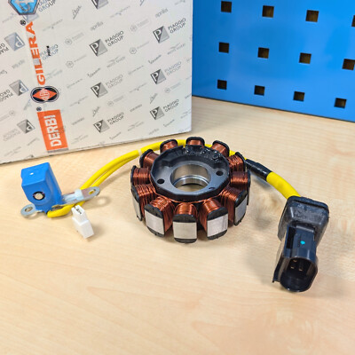 Originale Piaggio Vespa Alternatore Statore Piastra Accensione ET4 125 LX  125