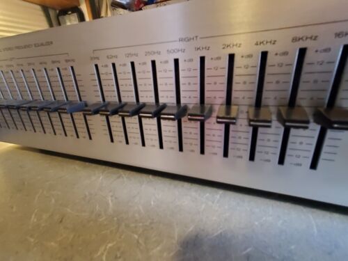 REALISTIC 10 BAND EQUALIZER,  31-2005, OPEN BOX NEVER USED, SMELLS NEW TOO - Imagen 1 de 18