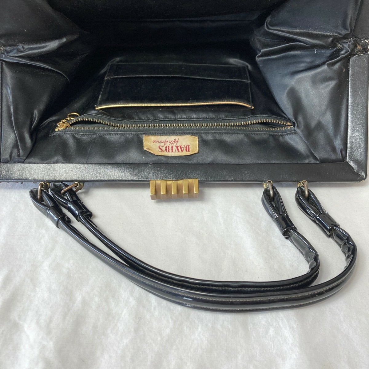 Vintage 60s David 5th Avenue Black Patent Leather Purse Handbag