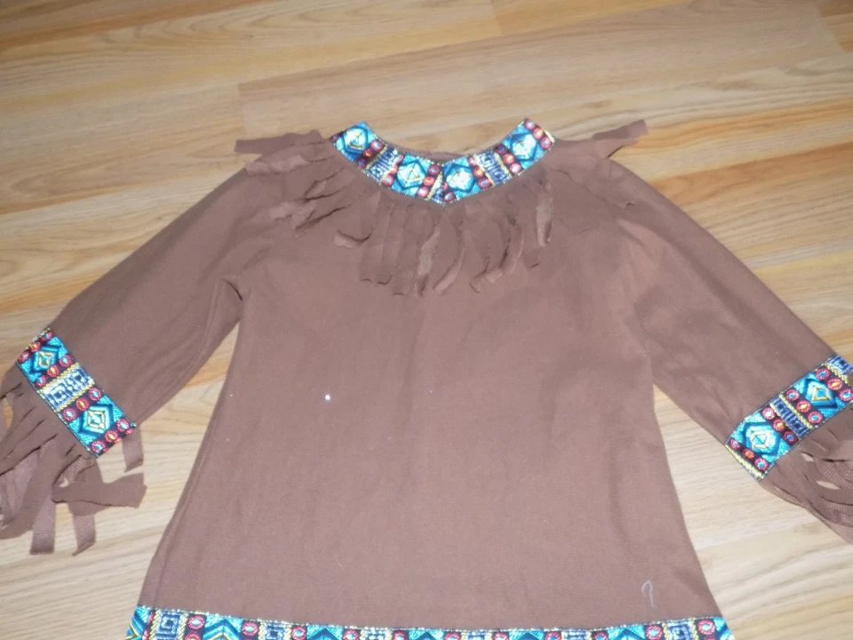 Vestido Disfraz Halloween Indio Nativo Americano 3-4T Niño Pequeño Talla Grande Usado en Excelente Condición Foto 3 de 4