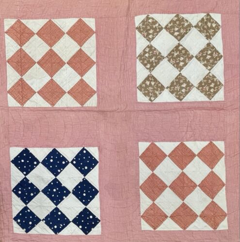 BELLISSIMA TRAPUNTA ANTICA/VINTAGE TRAPUNTATA A MANO PATCHWORK CUTTER DBL ROSA, BLU ECC - Foto 2 di 19