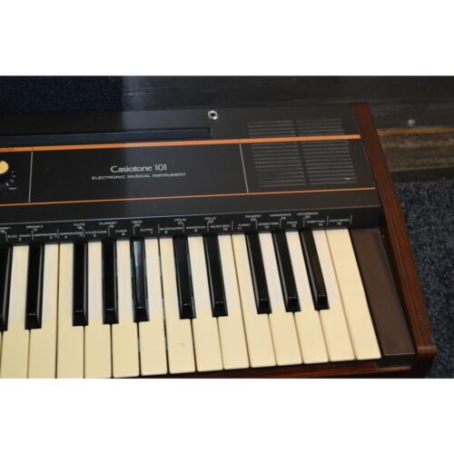 Casio Casiotone 101 CT-101 49 Key Synthesizer - Picture 4 of 19