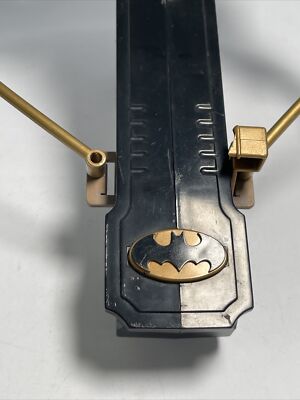 「バットマン」クロスボウ（ケナー社製）BATMAN CROSSBOW Vintage 1990 Kenner Batman Crossbow Dark Knight Collection 1
