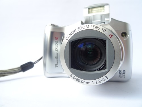 CANON PowerShot SX100 IS 8.0MP 10X Zoom Digital Camera w/ 4GB SD Card | WORKS - Picture 12 of 15