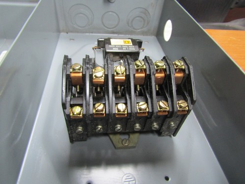 💥SQUARE D 30 AMP ENCLOSED LIGHTING CONTACTOR 6P 120V COIL 600 VAC 8903LG60 - Picture 6 of 13