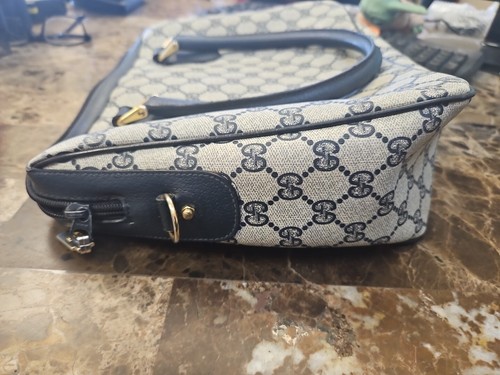 Cartera Gucci con monograma - Imagen 5 de 9