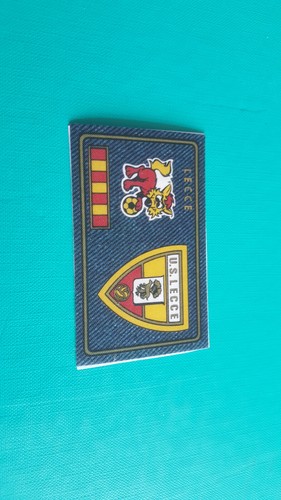 leggi bene SET FIGURINE CALCIATORI PANINI LECCE 1978/79 SCUDETTO 16 FIGURINE - Foto 1 di 3