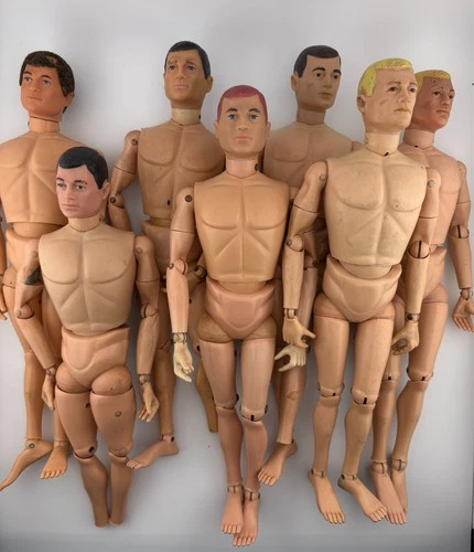 7 1964 GI Joe's and Accessories Vintage Lot