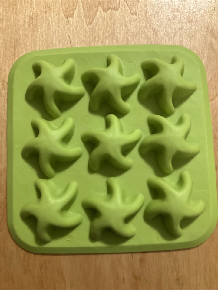Silicone Starfish Dessert Candy Mold - Ice Cube Tray - Image 3 of 3