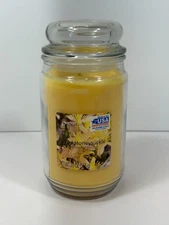 Honey Suckle Scented Candle 20 Oz Mainstays New!