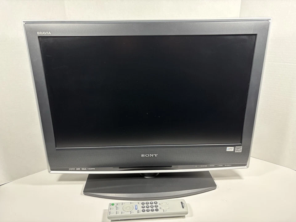SONY Bravia 26” TV KDL-26S2010 + Remote Control LCD VGA PC Input Retro Gaming 🔥 - Image 2 of 4