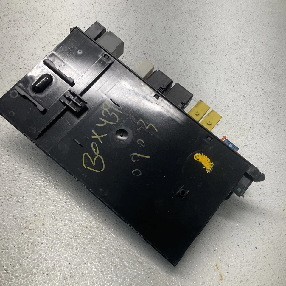 2007-2009 MERCEDES CLK350 ПРЕДОХРАНИТЕЛЬ КОРОБКА ЛАМПА SAM СИГНАЛ АКТИВАЦИИ МОДУЛЬ OEM 167055  - Изображение 3 из 4