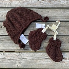 Baby Gap Brown Knit Hat with Ears  Booties Set for Baby 6-12 months NWT