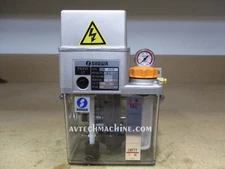 LCB4-011B Showa Lubrication Pump 2L Plastic Tank 1P 200V