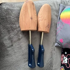 Vtg Rochester Shoe Tree Co. Size XL Wooden Cedar Shoe Tree Stretcher Pair