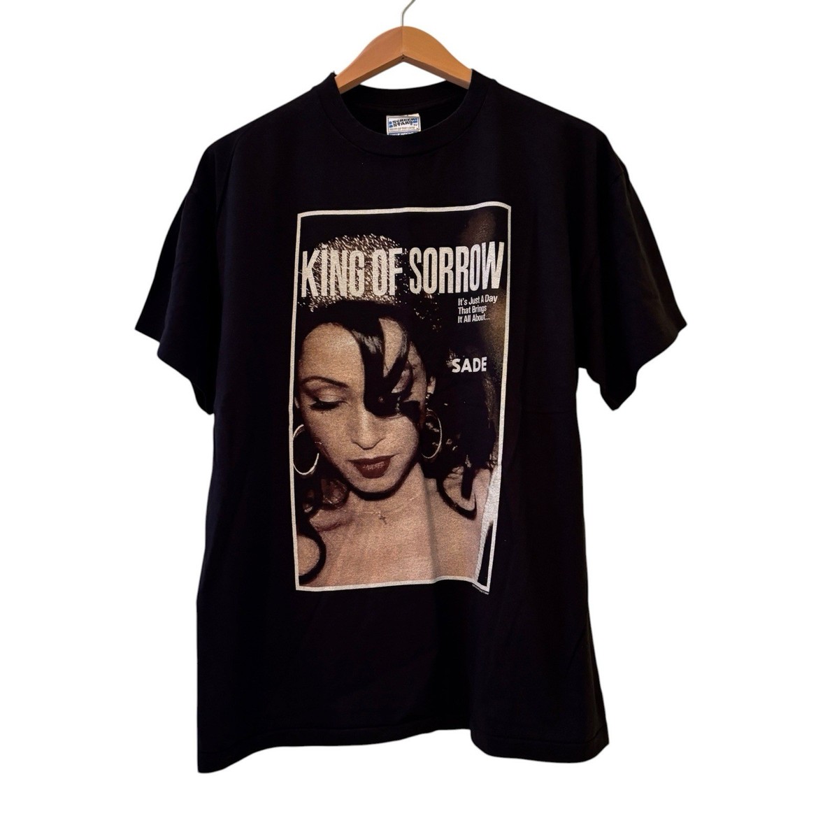 Vintage Sade - SADE 80s Retro Etsy Tee T-Shirt Shirt , Music shirt 
