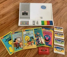 Playskool Talk N Play 1984 W/5 Cassettes & 5 Books W/Carrying Case Not Working