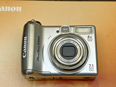 Canon PowerShot A560 Digital Camera 7.1MP - For Parts or Repair | eBay